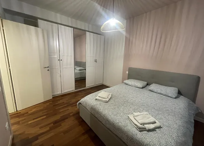 Apartament - Jacuzzi Bath *