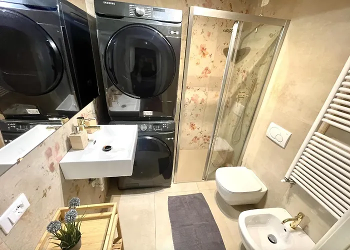 - Jacuzzi Bath